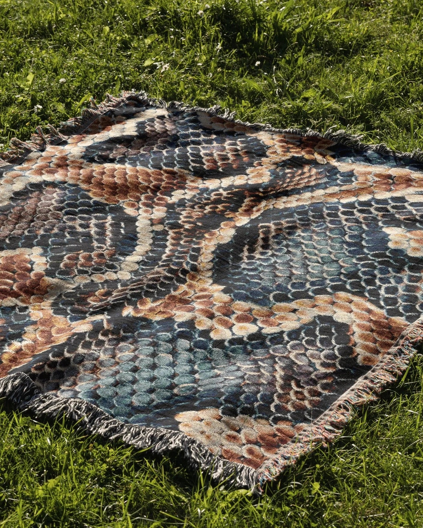 Snake Skin Woven Throw Blanket 