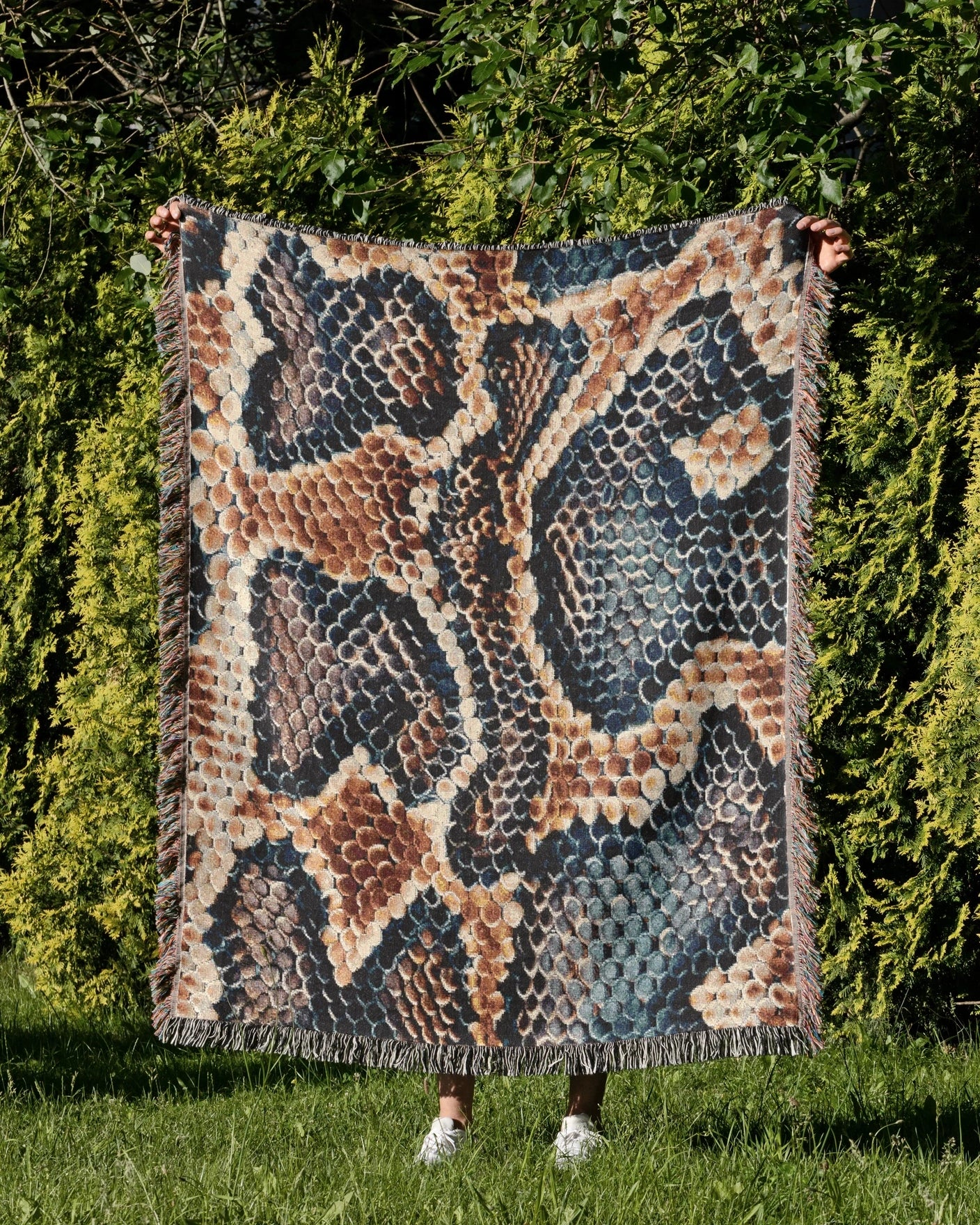 Snake Skin Woven Throw Blanket