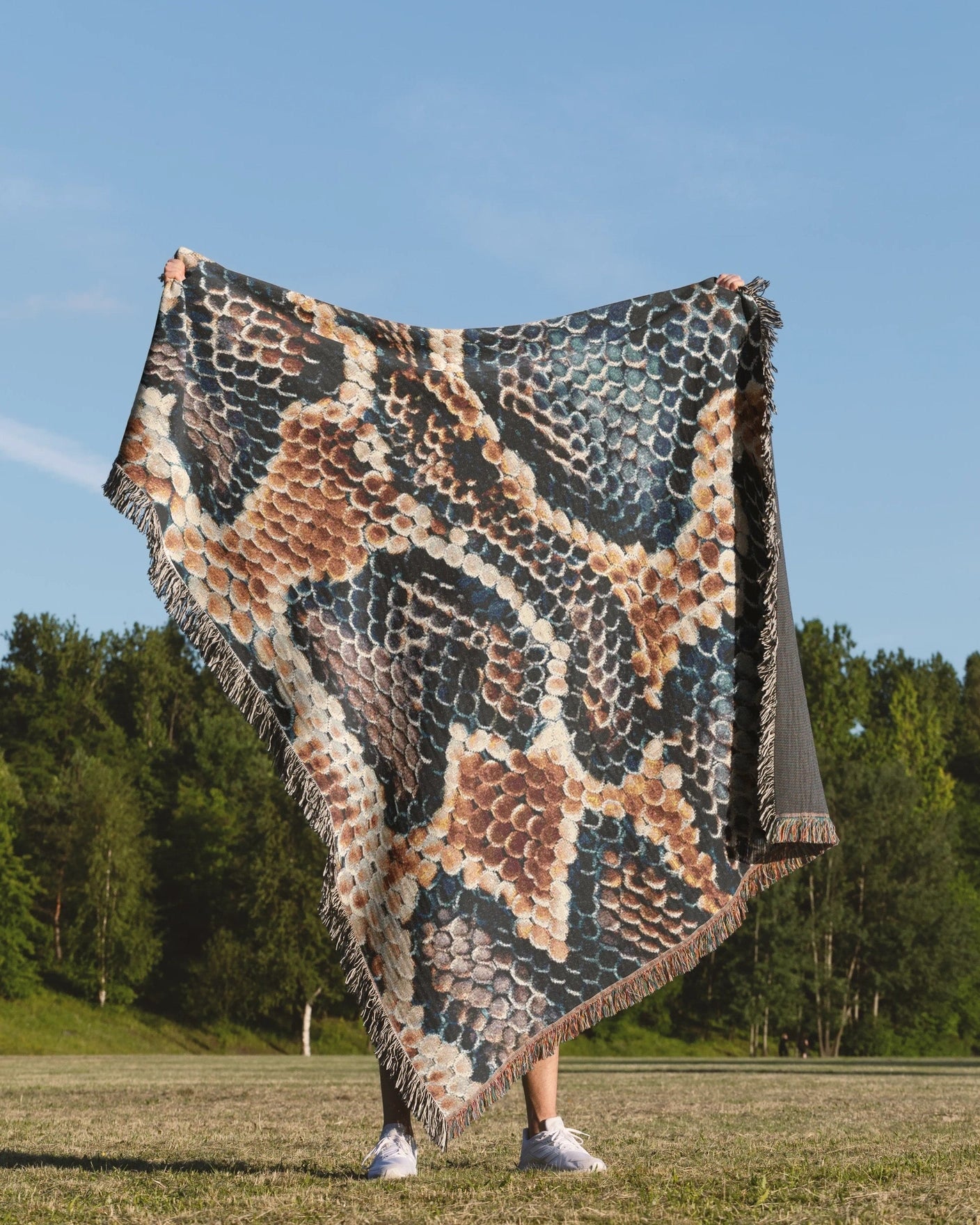 Snake Skin Woven Throw Blanket 